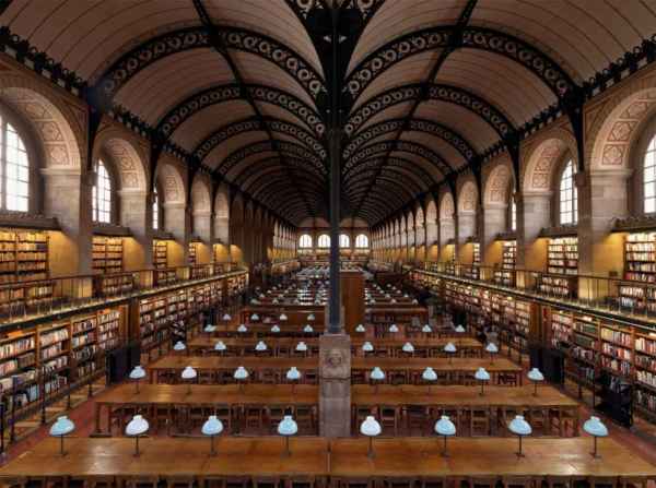 Paris Bibliothèque Sainte-Geneviève
